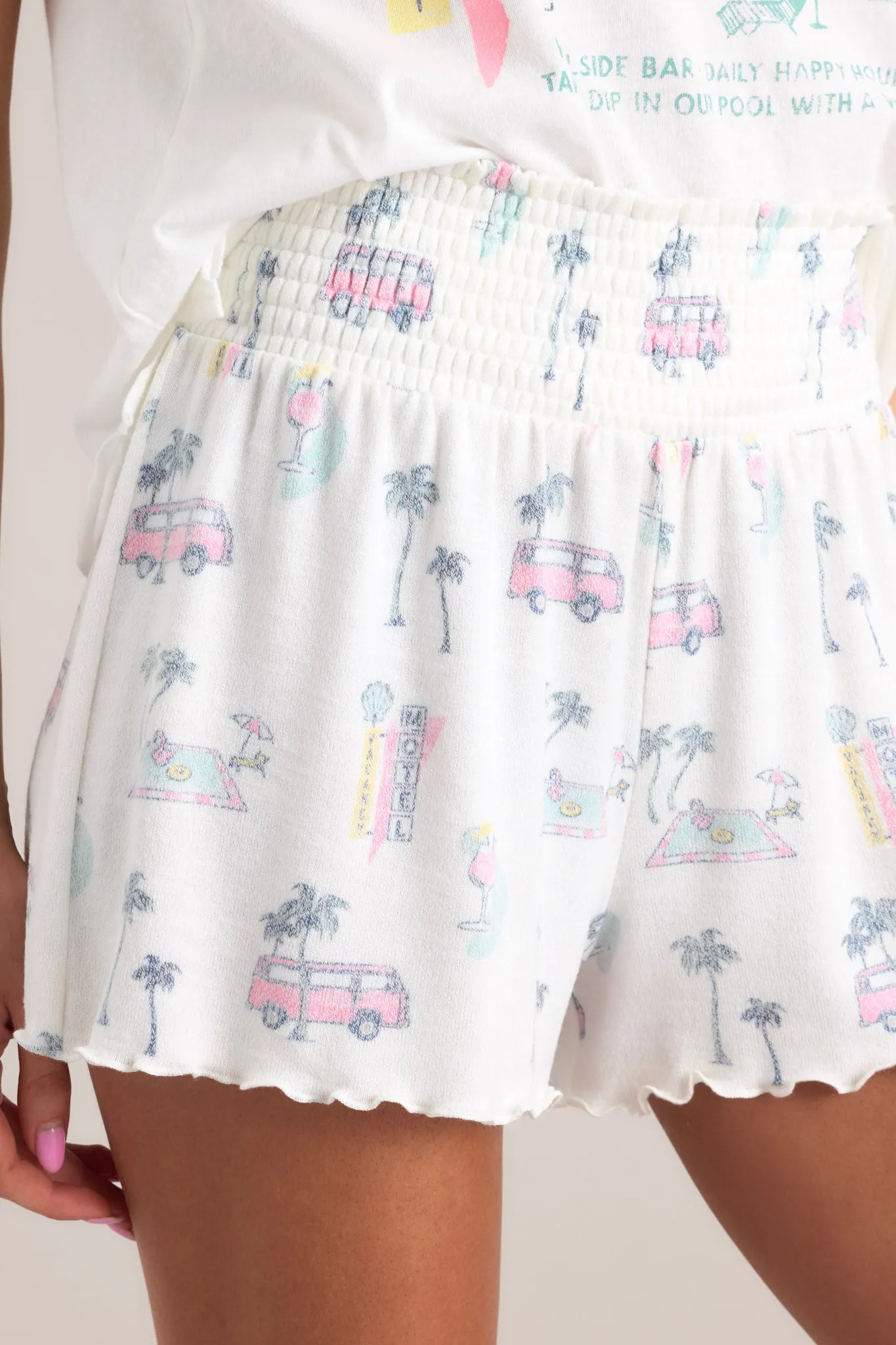 Z-Supply Dawn Staycation White Shell Shorts